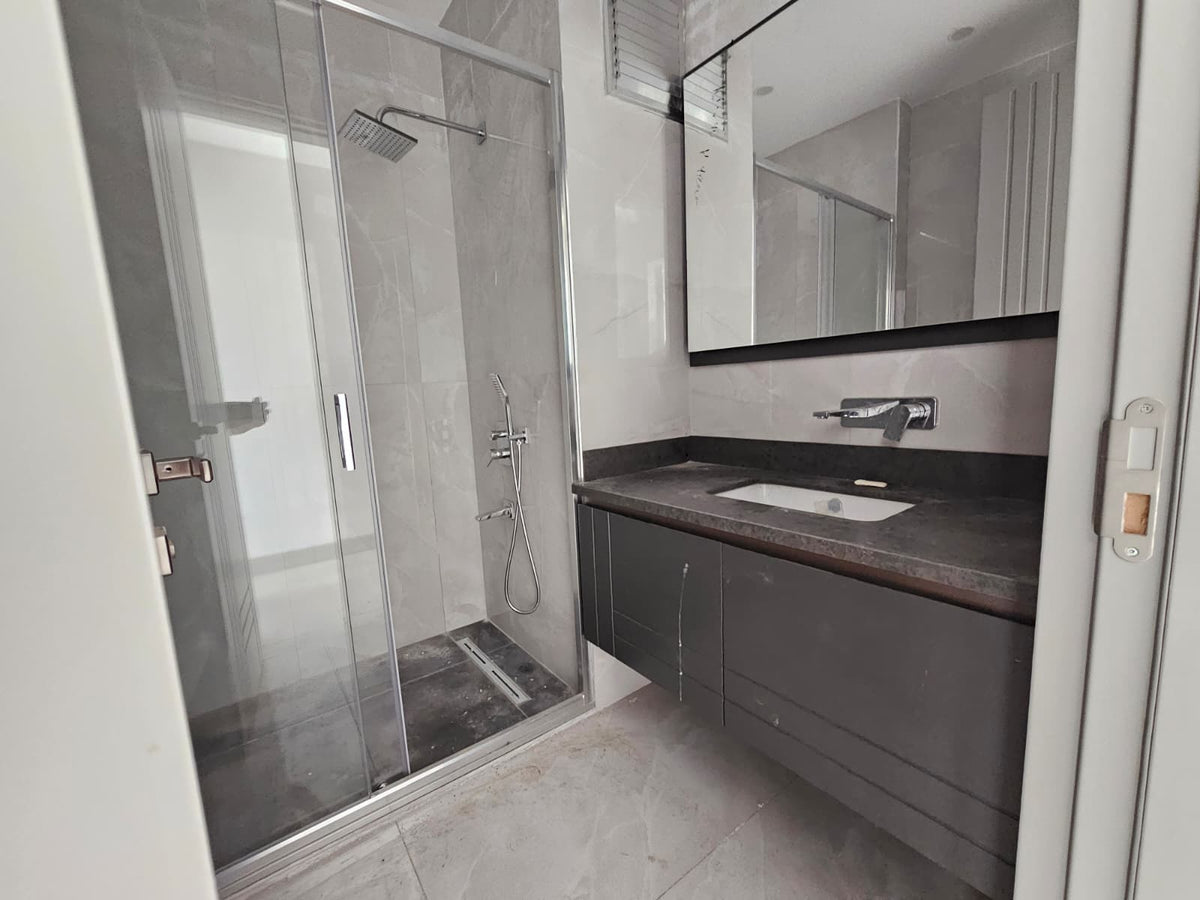 PANORAMIC SEA VIEW TRIPLEX VILLA