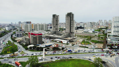 Iconic Luxury Twin Towers Almost Ready Flat